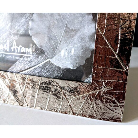 Michael Aram Designer Photo Frame Forest Leaf Cast Metal Silver Color 4 * 6 in - Picture 2 of 16